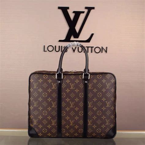 lv 價錢
